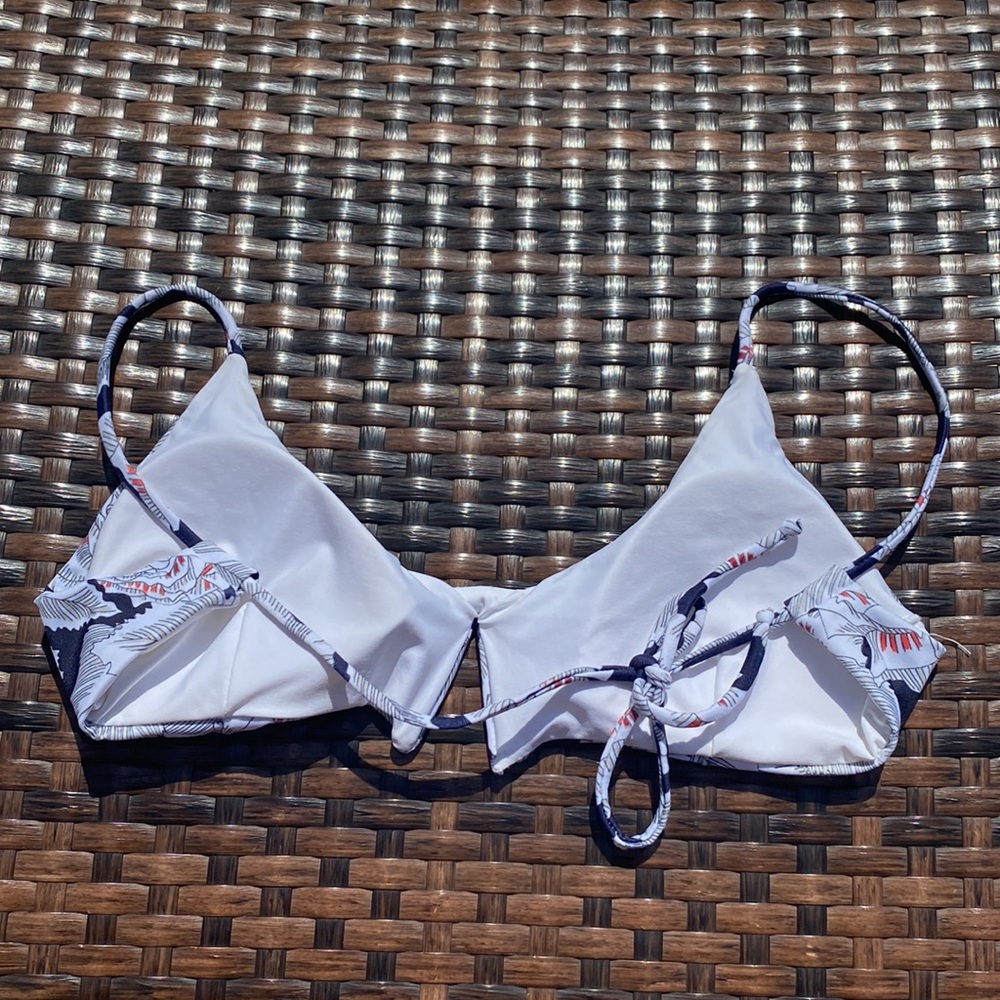 Bikini Top - Picture 2 of 2